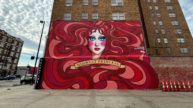 chappell roan mural